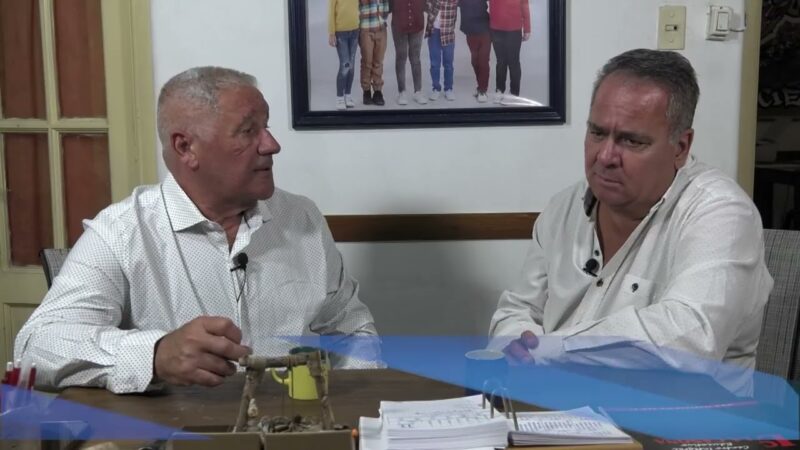 Padres que provocan en sus hijos las actitudes sociales y educativas tales como falta de modales, respeto, etc.